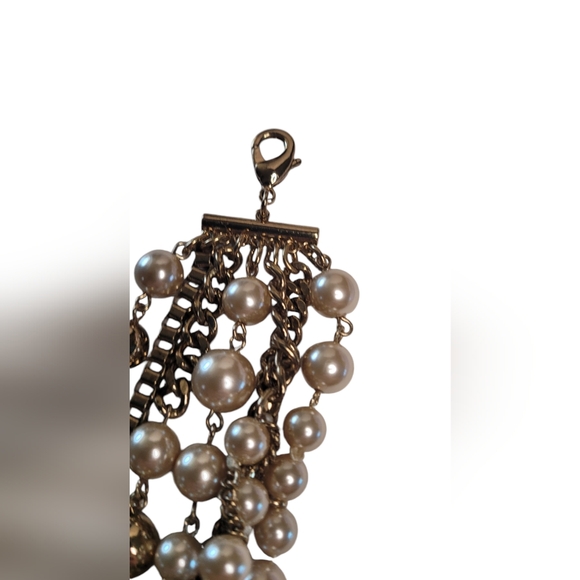 Stella & Dot Lucia Pearl Bracelet - Picture 14 of 16